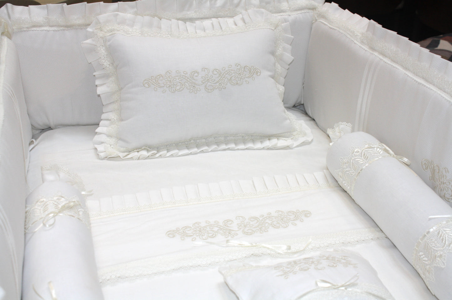 Lace Dream Medium Pillow