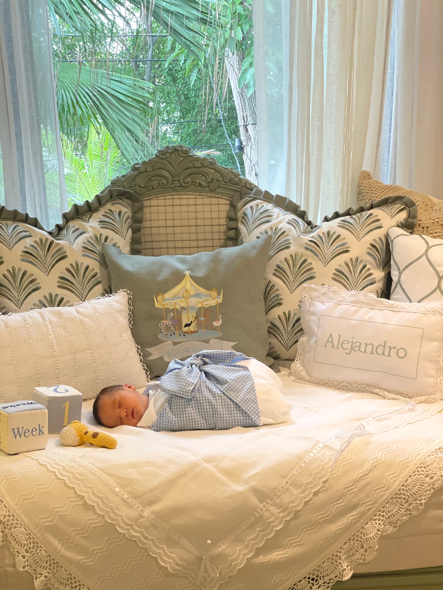 Enchanting Lace Swaddle - Green
