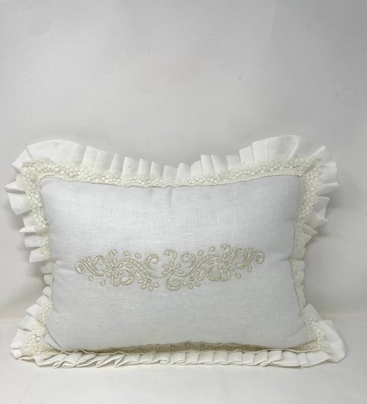 Lace Dream Medium Pillow
