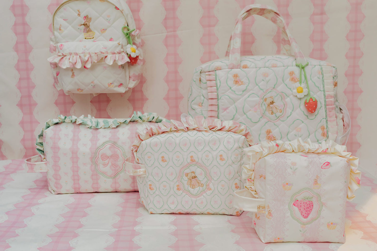 BUNNY PICNIC LACE SMALL POUCH