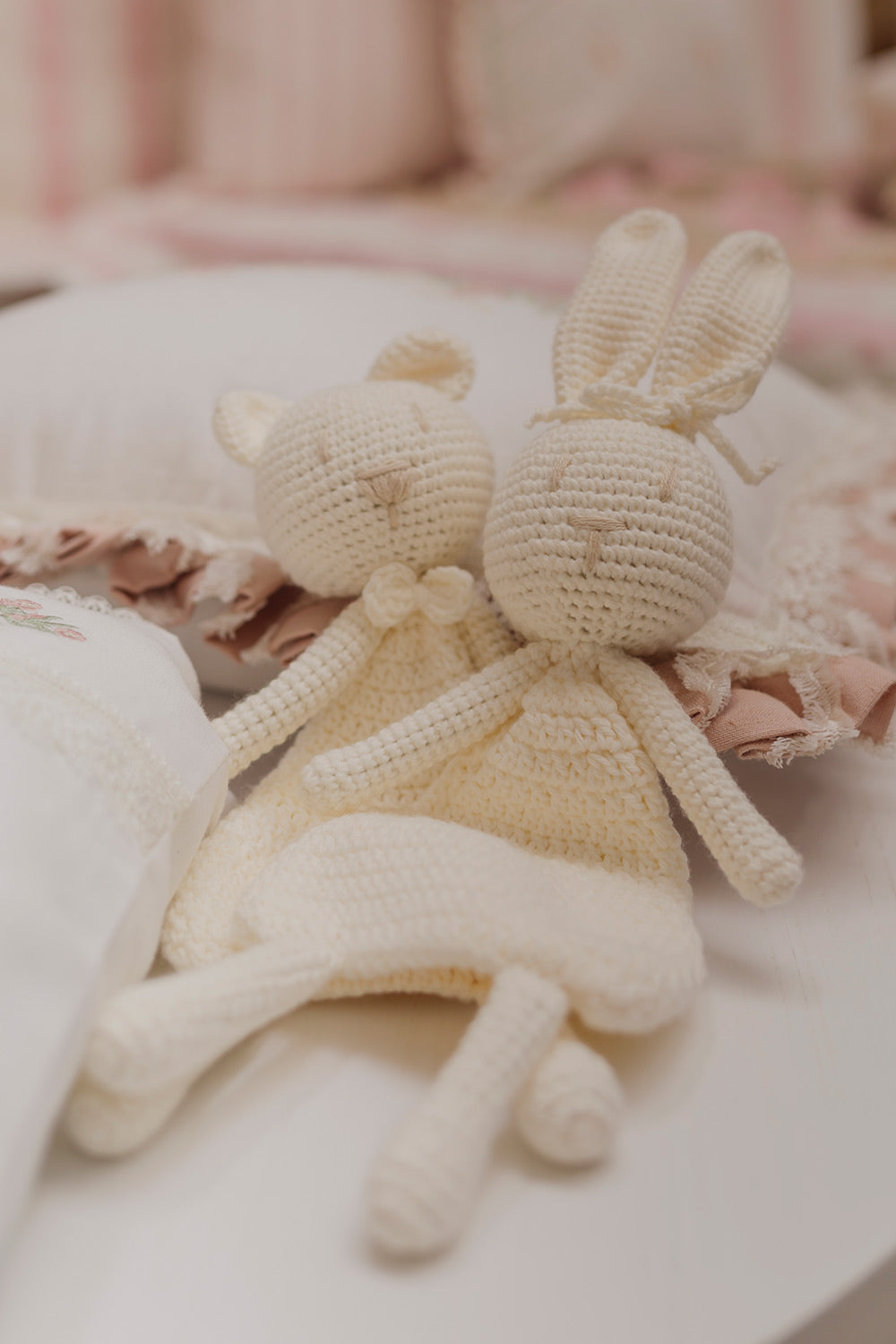 BUNNY CROCHET SNUGGLER